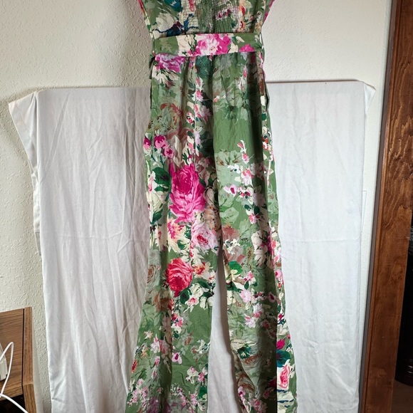 HEMANT & NANDITA Zaria Jumpsuit
Military Green - Picture 5 of 14